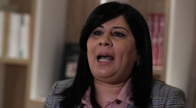 في رسالة مؤثرة : عبير موسي تطلب من المحامين التخلي عن الدفاع عنها