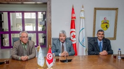 وزارة التشغيل : عقوبات في انتظار الموظفين الذين يغادرون مكاتبهم 