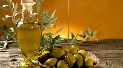 تتويج عالمي جديد لزيت الزيتون التونسي في ''ماريو سوليناس''