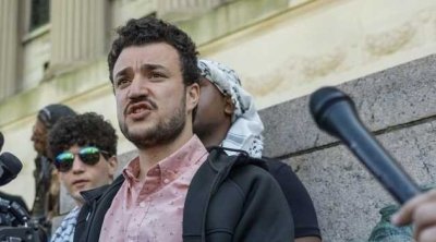 محكمة أمريكية تسمح بترحيل الناشط الفلسطيني محمود خليل