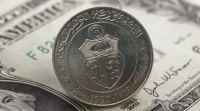 الدينار التونسي يسجل أعلى مستوى له منذ 3 سنوات مقابل الدولار