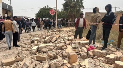 حادث انهيار سور : الاحتفاظ بمدير معهد المزونة