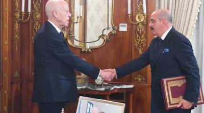 سعيّد: البيانات الأجنبية حول قضية التآمر تدخل سافر في الشأن التونسي