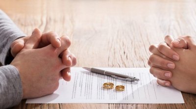 تونس : مشروع قانون يجيز الطلاق بالتراضي أمام عدل إشهاد دون اللجوء إلى المحكمة