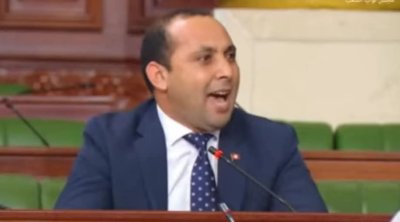 النائب عبد العزيز الشعباني يعلن استقالته من البرلمان