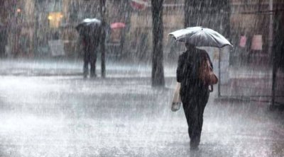 طقس الليلة : أمطار و خلايا رعدية بهذه المناطق 