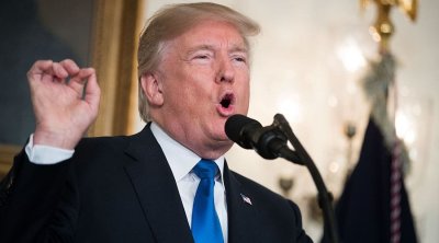 ترامب يقوض عرضا أمريكيا لإيران 