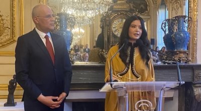 المهندسة التونسية رانيا التوكابري تحصد جائزة التميز النسائي (صور)