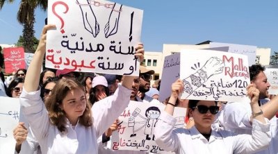 الأطباء الشبان يصعّدون: مقاطعة التربصات وإضراب في كل المستشفيات التونسية