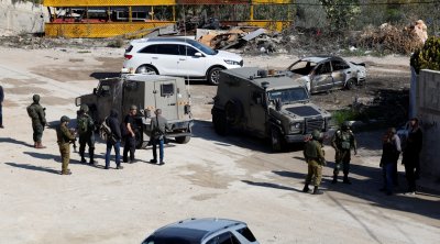 بينهم أطفال.. الجيش الإسرائيلي يصيب ويعتقل فلسطينيين بالضفة