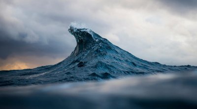 الحماية المدنية تحذر من السباحة اليوم 