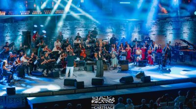''البساط الأحمر 2'' لرياض الفهري : رحلة موسيقية بألوان العالم 