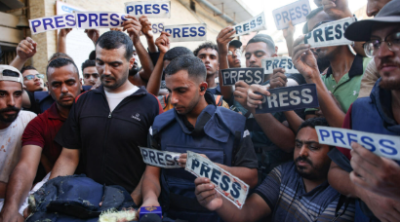 Gaza : 33 journalistes tués et 739 violations recensées au 1er semestre 2025