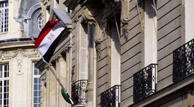 شاب تونسي يغلق القنصلية المصرية بميلانو 