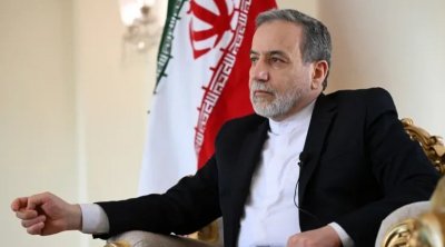 وزير الخارجية الإيرانية يؤدي زيارة عمل إلى تونس