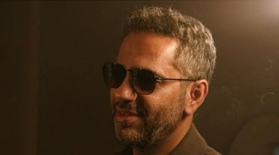 الفنان فضل شاكر يسلم نفسه للجيش اللبناني 