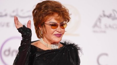 نجمات يتألقن بالأسود في حفل افتتاح مهرجان القاهرة السينمائي