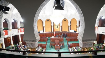 قانون المالية : جلسة غدا دون الحسم في بعض الفصول الخلافية