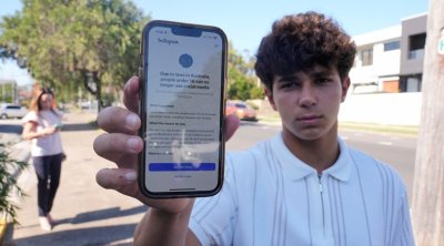 L’Australie interdit les réseaux sociaux aux moins de 16 ans  En savoir plus sur RT en français: https://francais.rt.com/international/128204-australie-interdit-reseaux-sociaux-moins-de-16-ans-une-premiere-mondiale