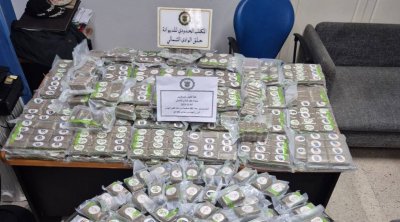 الديوانة التونسية تُحبط تهريب كميات كبيرة من الكوكايين و ''الزطلة'' (صور)