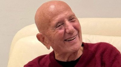 تونس : دعوة لوقفة تضامن مع أحمد نجيب الشابي