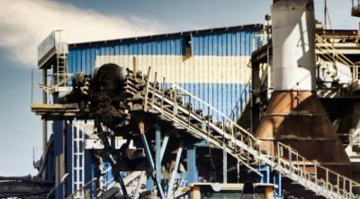 توقف نشاط الفسفاط بالمظيلة احتجاجًا على وفاة عامل