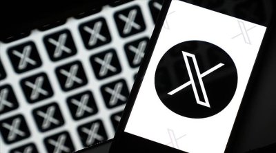 ''إكس'' تستبدل علم إيران الحالي بالقديم على منصتها