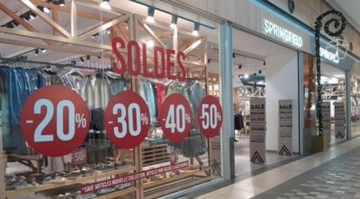 2100 نقطة بيع في موسم التخفيضات الشتوية بتونس