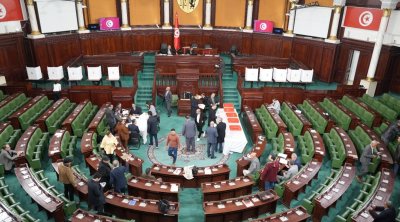 البرلمان: نواب يقترحون تعديل أحكام الفوترة الإلكترونية