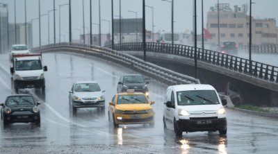 تقلبات جوية : مرصد المرور يحذر مستعملي الطريق