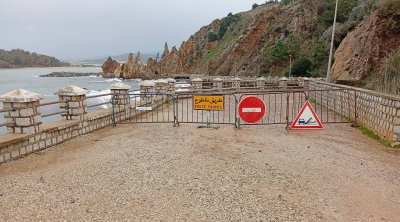 طبرقة : انزلاق أرضي في ساحة الإبر (صور)