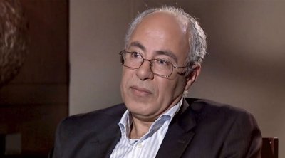 عزالدين عناية : استراتيجيات الترجمة 