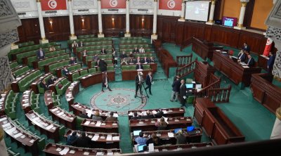 البرلمان يدرس تشديد العقوبات على مرتكبي السرقات والبراكاجات