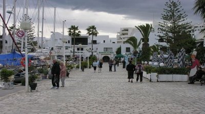 سوسة: تجديد التنوير العمومي بالطريق السياحية بكلفة 4.2 مليون دينار