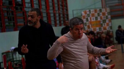 فيديو : مدرب الملعب النابلي فاسكو كورادو يعتنق الإسلام