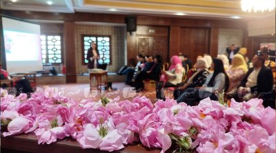 صناعة الورد في القيروان: ثروة محلية بطموح عالمي