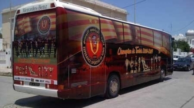 تهشيم حافلة الترجي عند دخولها لبنزرت