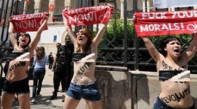 فتيات فيمن يمثلن أمام محكمة الاستئناف وأنباء عن إطلاق سراحهن