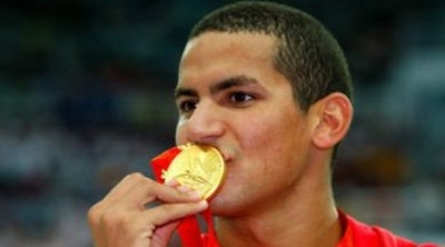 اسامة الملولي يفوز بميدالية ذهبية في العاب البحر الابيض المتوسط 