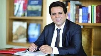 سليم الرياحي يدعو لإطلاق سراح أمينة فيمن