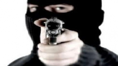 على الطريقة الهوليودية: سيارة بنكية تتعرض لعملية سطو مسلح في منوبة