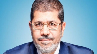  مصدر رئاسي : الجيش المصري ابلغ مرسي في السابعة مساء انه لم يعد رئيسا
