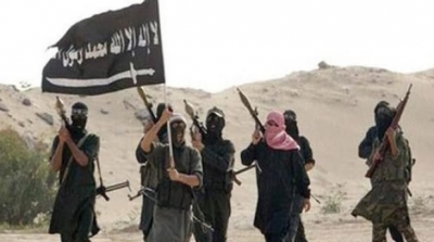 الجزائر حذرت تونس من هجمات لـ30 إرهابي من كتيبة "الموقعون بالدماء" 