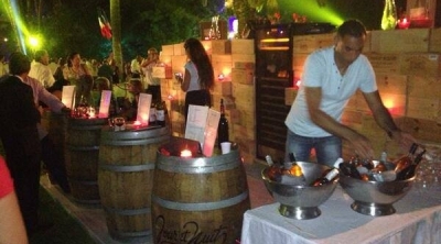 كحول في سهرة رمضانية بحضور اعضاء حركة النهضة تثير جدلا كبيرا 