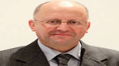 مجموعة الـ25 محامي تقاضي وزير التجهيز لتورطه في قضية فساد مالي