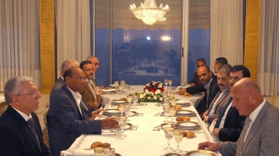 المرزوقي يقيم مأدبة إفطار على شرف رؤساء الأحزاب السياسية
