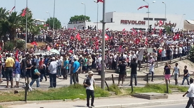 القبض على منحرف كان يقوم بنشل المشيعين لجنازة البراهمي في مقبرة الجلاز