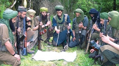 القاعدة تعتبر تنظيم انصار الشريعة الجناح المسلح للنهضة و تدعو الغنوشي الى التفاوض