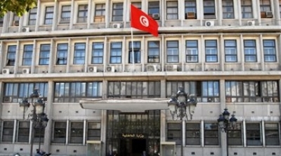 الداخلية : انفجار مواد متفجرة بمنزل يسفر عن مقتل سلفي و اصابة زوجته بجروح خطيرة 