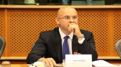 استقالات متوقعة لعدد من الولاة و سفير تونس بفرنسا متشبث بالاستقالة